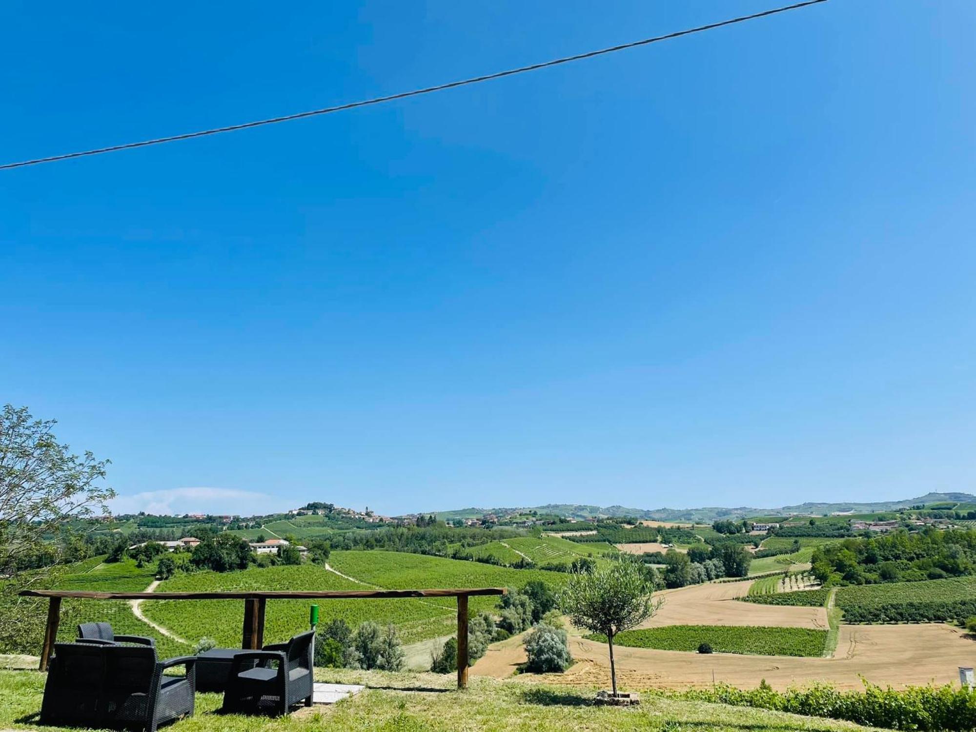 Locazione Turistica Cascina Pela Apartment Castagnole delle Lanze Exterior foto